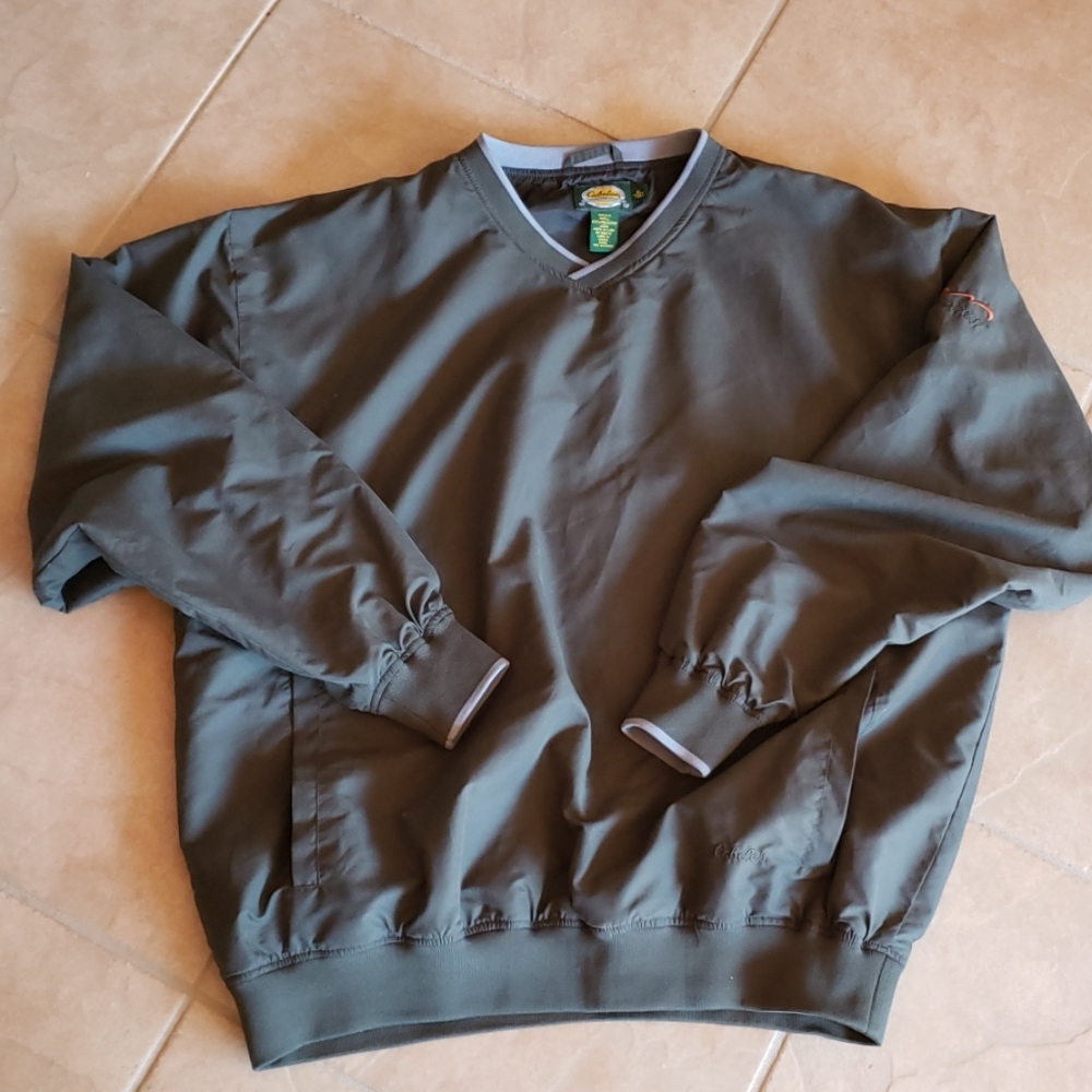 Cabela's pullover outer wear